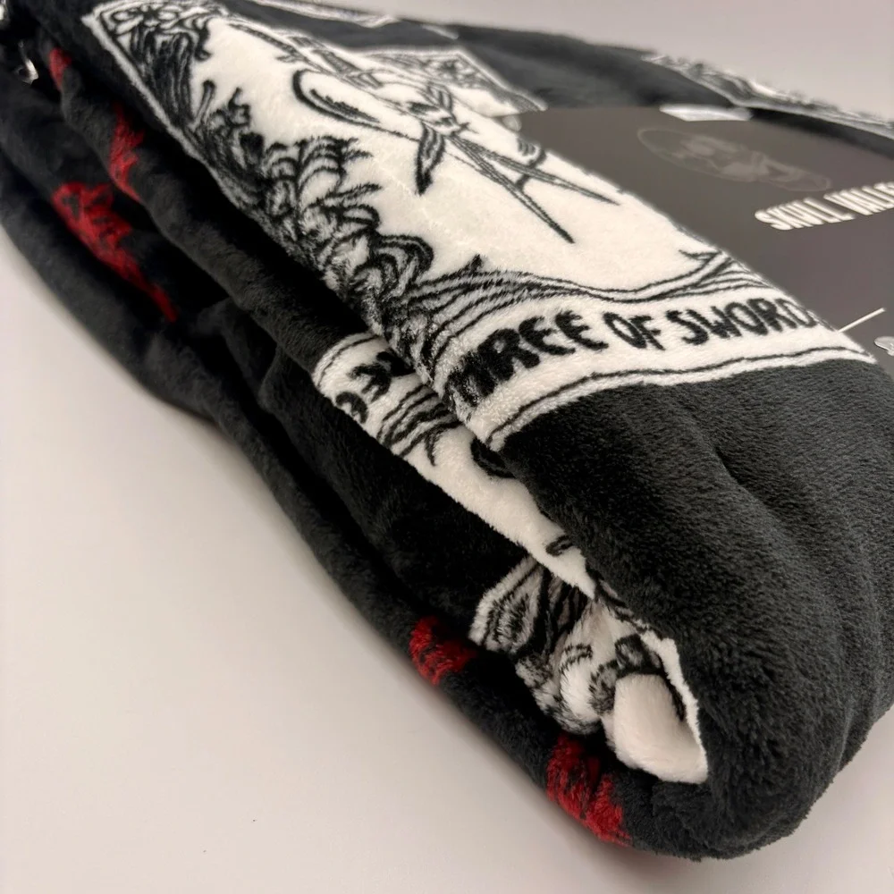 Skull Valley Oversized Velvet Plush Throw Black Tarot Card Lovers 60x70 Blanket